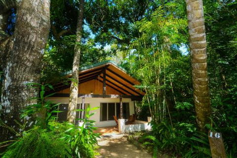 Kewarra Beach Resort & Spa - Accommodation Burleigh 1
