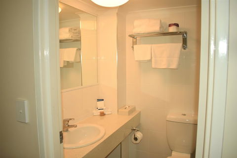 Best Western Parkside Motor Inn - Accommodation Burleigh 4