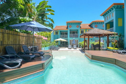 Le Cher Du Monde - Accommodation Burleigh 4