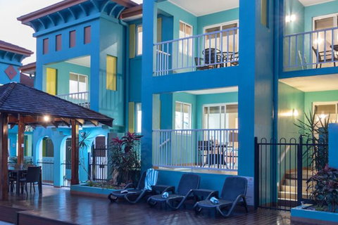 Le Cher Du Monde - Accommodation Burleigh 2