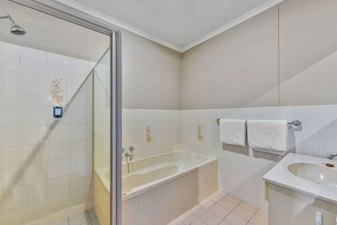 Southgate Motel - Accommodation Burleigh 7