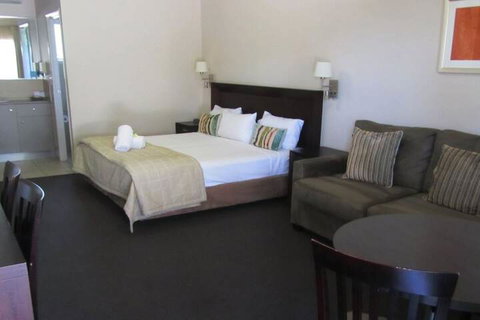 Highfields Motel Toowoomba - Accommodation Burleigh 4