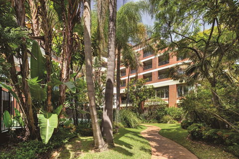 Adina Apartment Hotel Sydney Surry Hills - Accommodation Burleigh 3