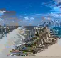 Pacific Views Resort - Accommodation Burleigh