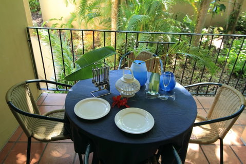 Reef Club Resort - Accommodation Burleigh 6
