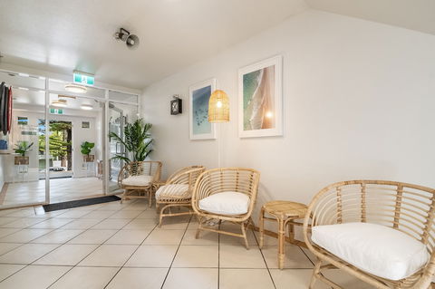 Eco Beach Resort - Accommodation Burleigh 5