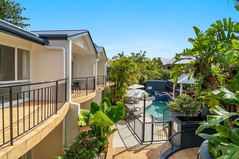Eco Beach Resort - Accommodation Burleigh 0