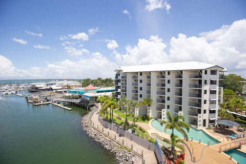Mantra Hervey Bay - Accommodation Burleigh 3