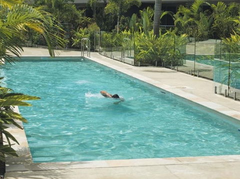 Azzura Greens Resort - Accommodation Burleigh 1