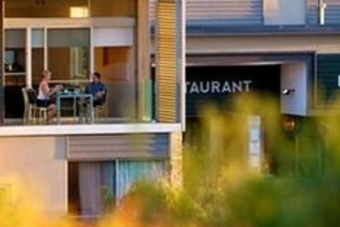 Smiths Beach Resort - Accommodation Burleigh 2