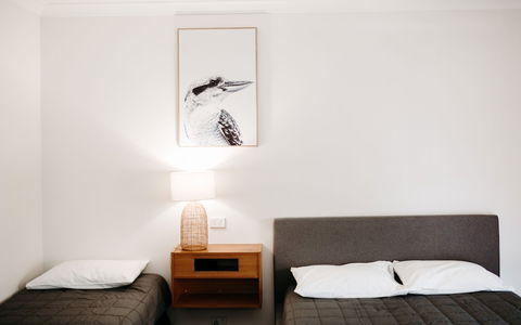 The Ophir Hotel - Accommodation Burleigh 3