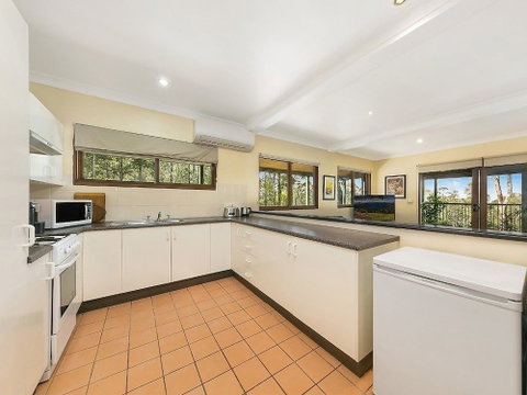 Eaglereach Wilderness Resort - Accommodation Burleigh 3