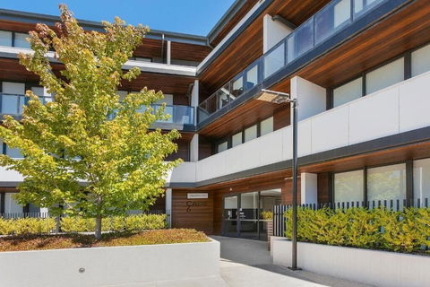 Clayton Serviced Apartments - Accommodation Burleigh 2