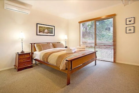 Annie's Escape In Warburton - Accommodation Burleigh 1