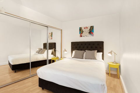 The Ridge Apartment Hotel - Accommodation Burleigh 6