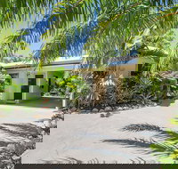 Kewarra Beach Retreat 1 - Accommodation Burleigh