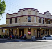 Sir Joseph Banks Hotel - Accommodation Burleigh