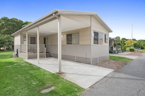 Discovery Parks - Coogee Beach - Accommodation Burleigh 2