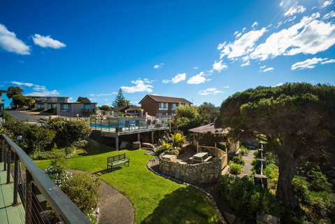 Eagle Heights - Accommodation Burleigh 1