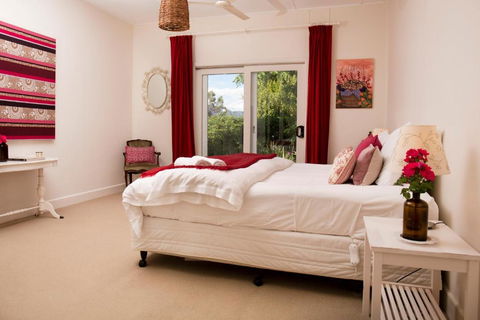 Harvest Farm - Accommodation Burleigh 1