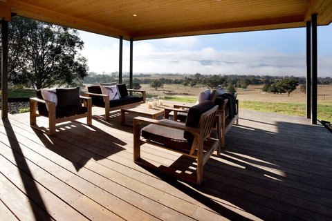 Drom Aluinn B & B - Accommodation Burleigh 1