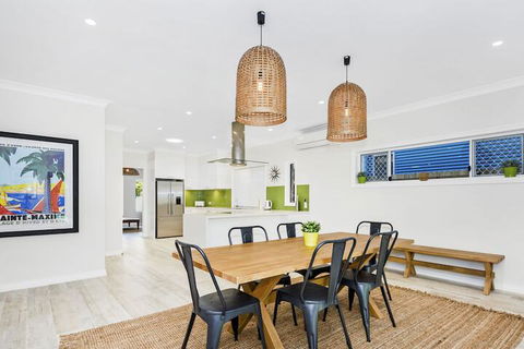 Fairlight Tweed Coast Holidays  - Accommodation Burleigh 3