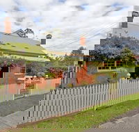 Rose Cottage - Historic Luxury - Accommodation Burleigh