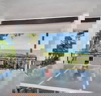 Dolce Vita Beachfront Holiday House - Accommodation Burleigh