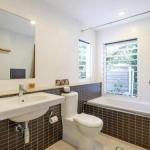 Whispering Trees - Accommodation Burleigh 0
