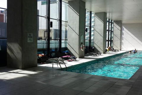 C3CBD Melbourne Apartment - Accommodation Burleigh 1