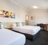 Granville Hotel - Accommodation Burleigh