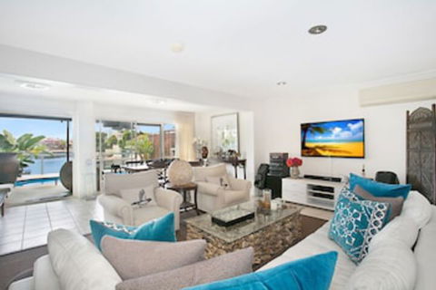 La Casetta - Accommodation Burleigh 0