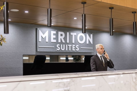 Meriton Suites North Sydney - Accommodation Burleigh 3