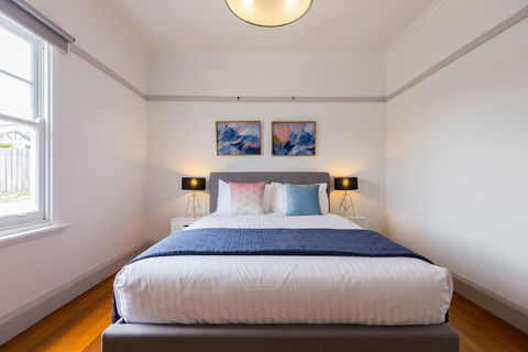Kangaroo Bay Apartments - Accommodation Burleigh 2