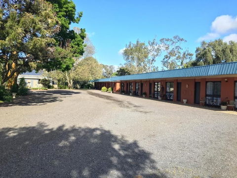 Avoca Motel - Accommodation Burleigh 0