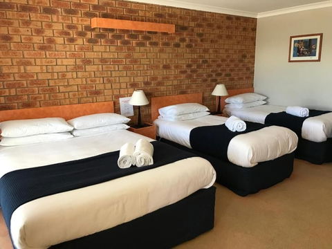 Avoca Motel - Accommodation Burleigh 1