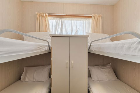Benalla Tourist Park - Accommodation Burleigh 6