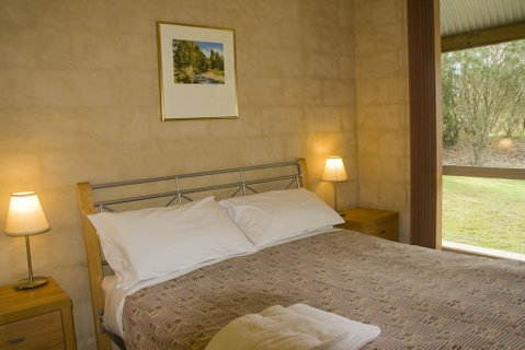 Banksia Park Cottages - Accommodation Burleigh 5