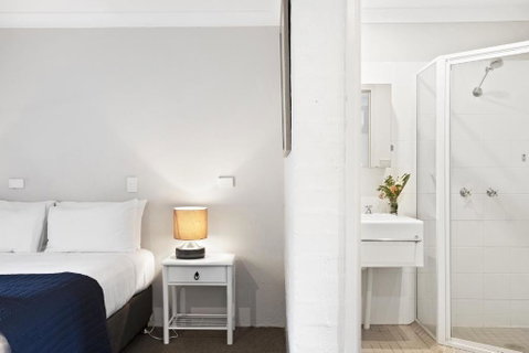 The Park Hotel Motel Byron Bay - Accommodation Burleigh 2