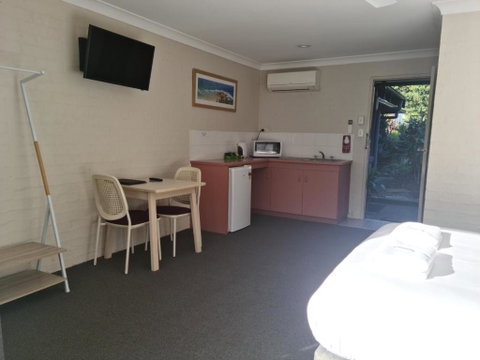 The Park Hotel Motel Byron Bay - Accommodation Burleigh 6