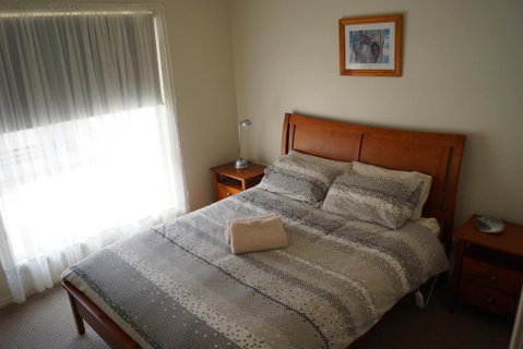 Tooleybuc River Retreat Villas - Accommodation Burleigh 1