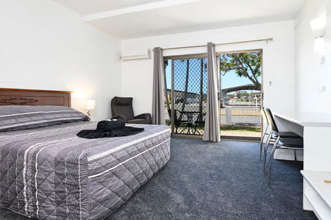 Aaron Motel - Accommodation Burleigh 2