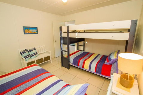 A Lure - Accommodation Burleigh 5
