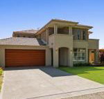 Luxury Coastal Escape - Accommodation Burleigh