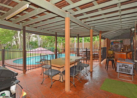 Our Bali House Absolute Beach Front - Accommodation Burleigh 3