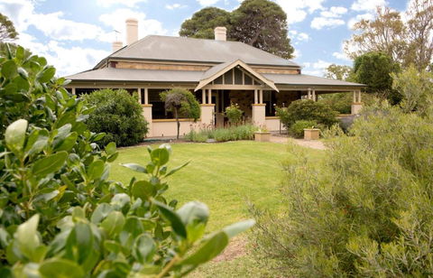 Yankalilla Bay Homestead - Accommodation Burleigh 5