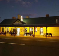 Wellshot Hotel - Accommodation Burleigh