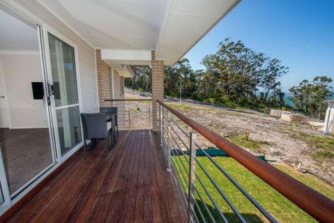 Sea Breeze - Accommodation Burleigh 3