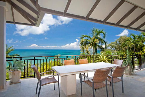 U 12 Santai - Accommodation Burleigh 5