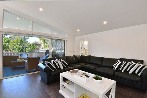 Margarets Hamptons Cottage - Accommodation Burleigh 4